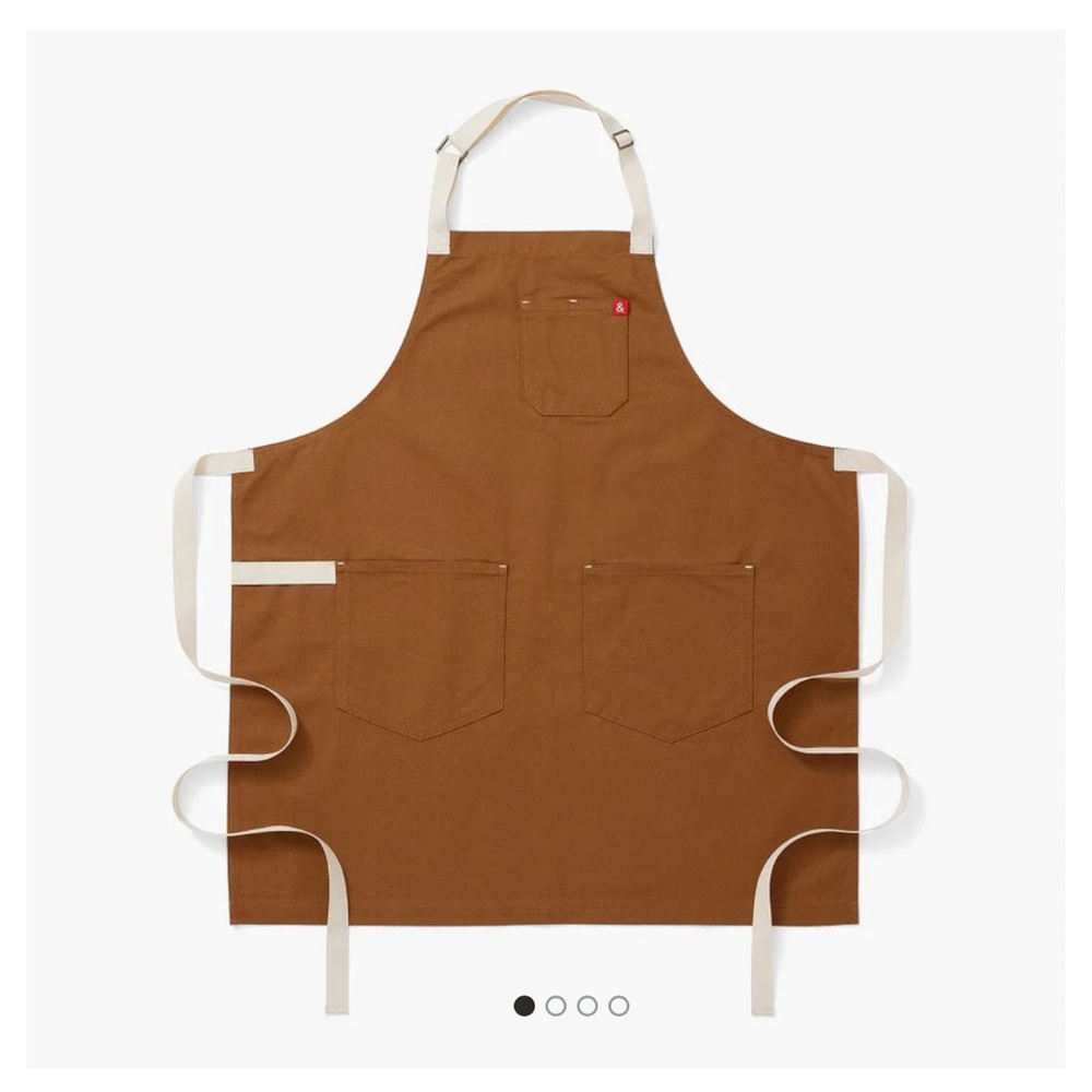 Hedley and Bennett essential apron